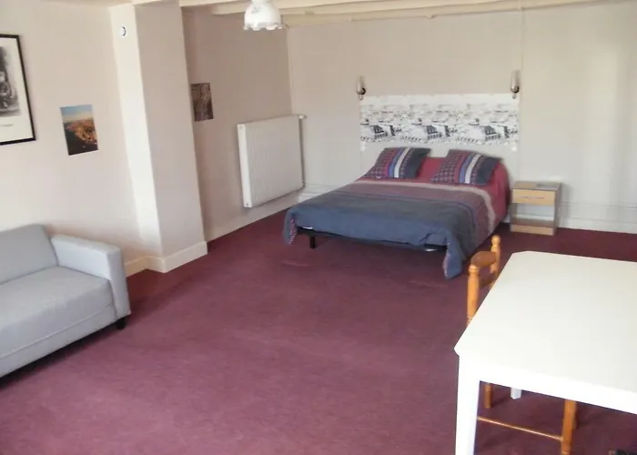 La Chapelle Tatil Evi *